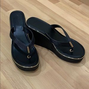 EUC Aldo Wedge Flip Flop Black with Gold Detail